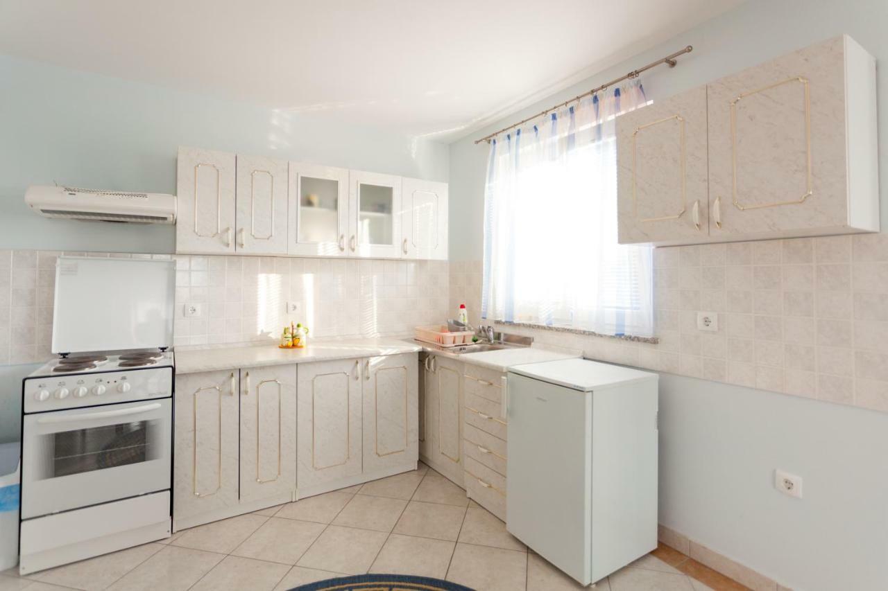 Apartments Jadranka Malinska Extérieur photo