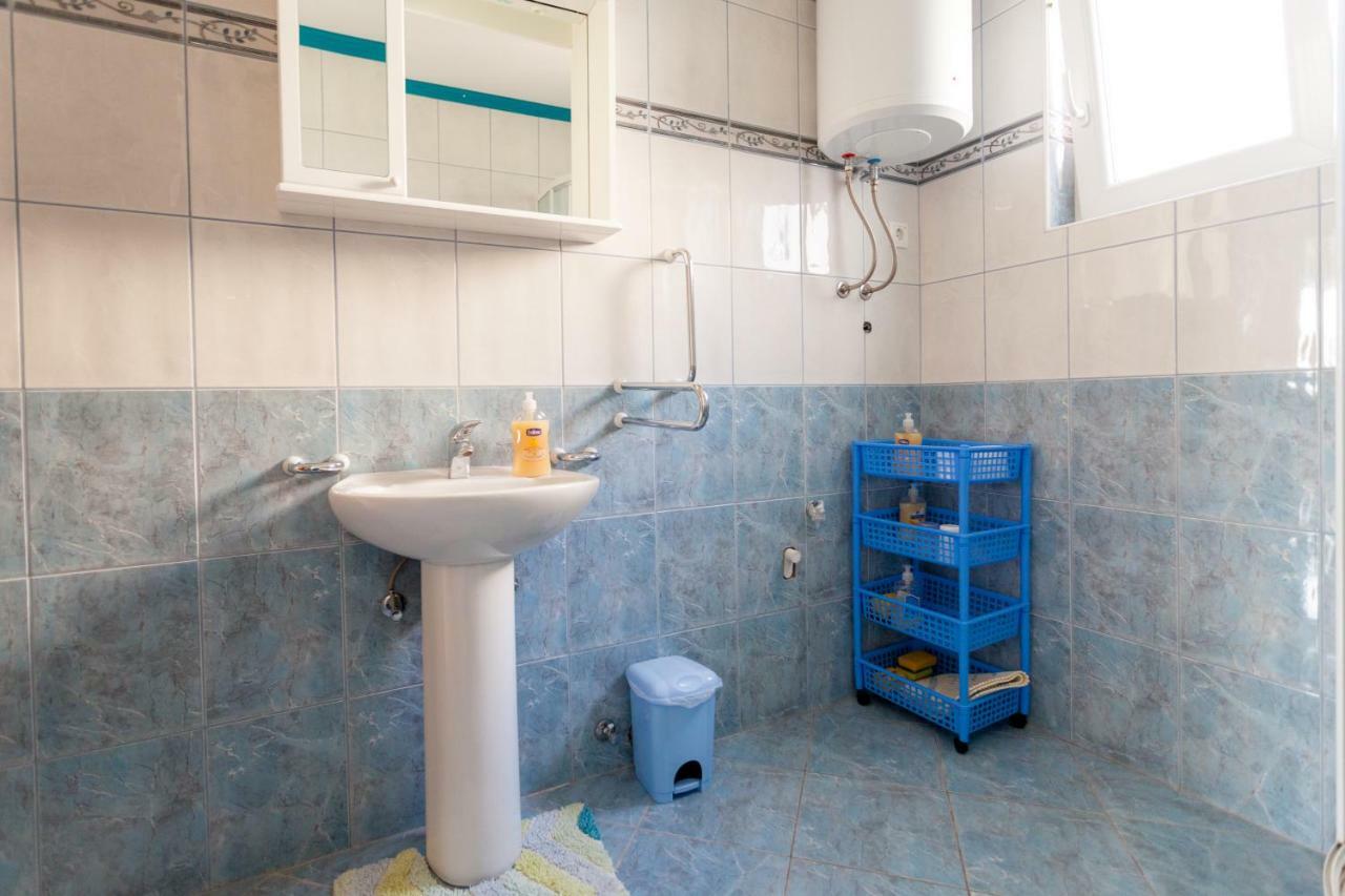 Apartments Jadranka Malinska Extérieur photo